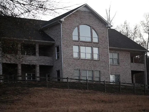 268 Jones Slough Rd, Kingston, GA 30145