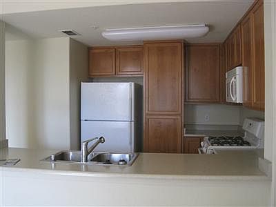 3rd image of 5201 Laguna Oaks Dr Unit 164