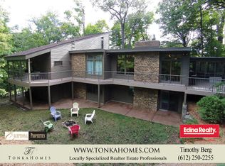 6756 Iris Rd, Excelsior, MN 55331