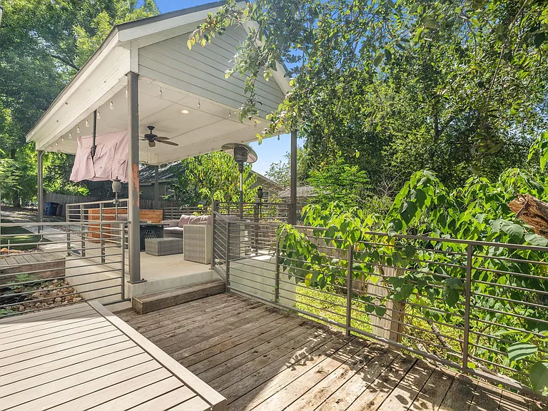 1160 Lott Ave #B — Photo 28