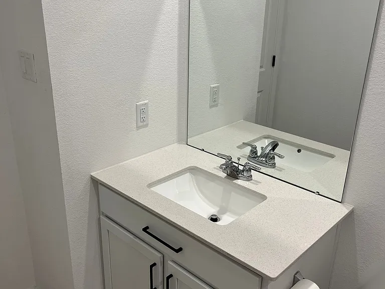 2613 Lago Costa Dr — Photo 22