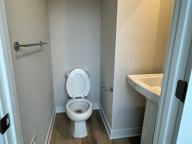 7238 Musca Shire Ln — Photo 10