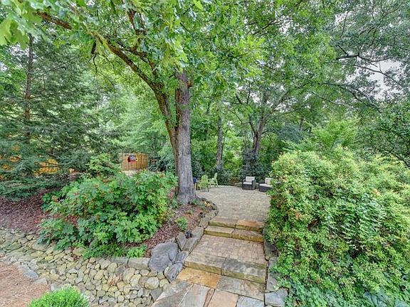 2nd image of 4371 River Bottom Dr