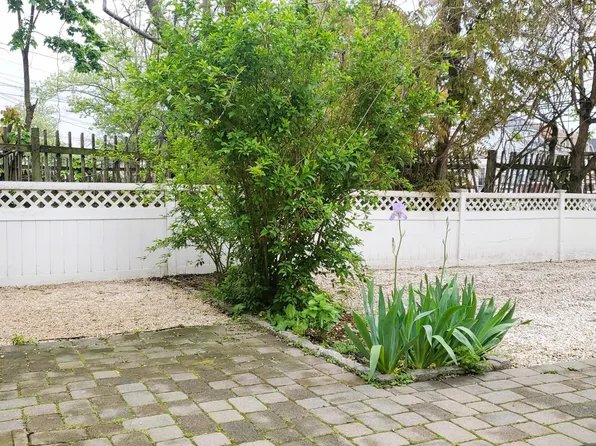 186 Summit Avenue image 27 of 27