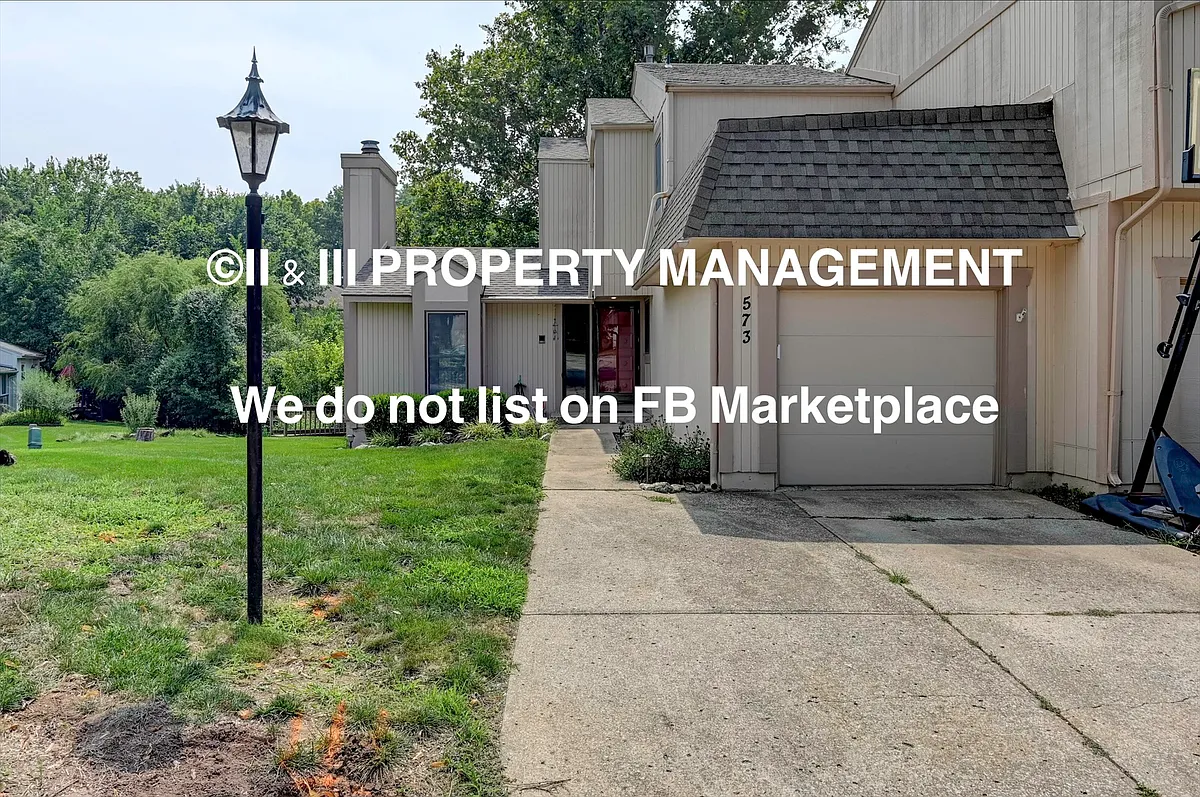 Building Photo - 573 NW Valleybrook Rd
