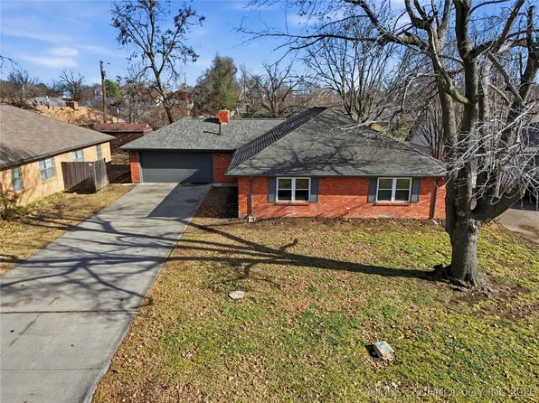 4515 S Hudson Pl, Tulsa, OK 74135