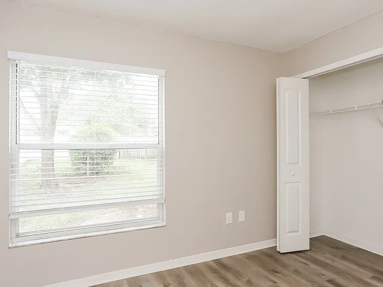 416 Sangria Dr — Photo 12
