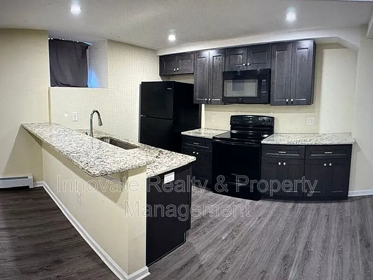 29 E Logan Ave #16 — Photo 1