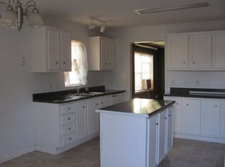 400 Louis Dr, Abbeville, LA 70510