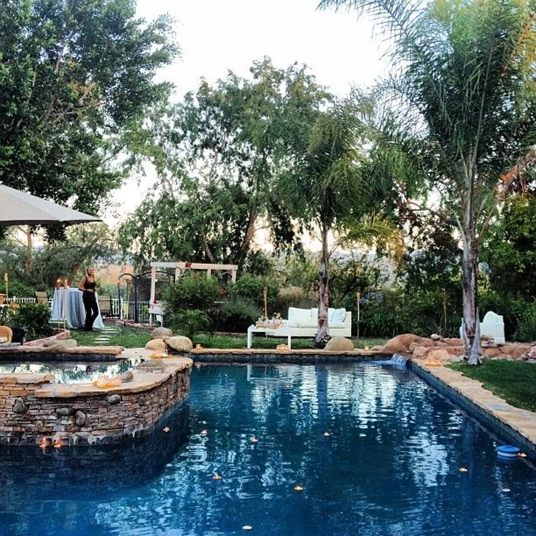 Frank Sinatra/Roger Miller/Clint Walkers Mansion — Photo 1
