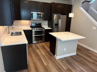 12884 E Dickenson Ave, Aurora, CO 80014