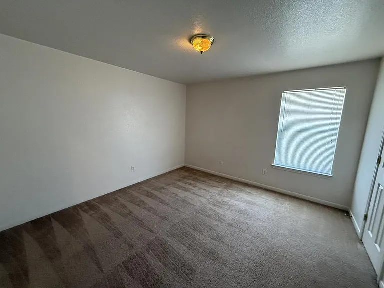 705 S Amy Ln #B — Photo 12