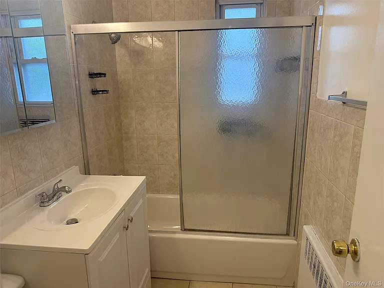646 E Park Ave — Photo 6