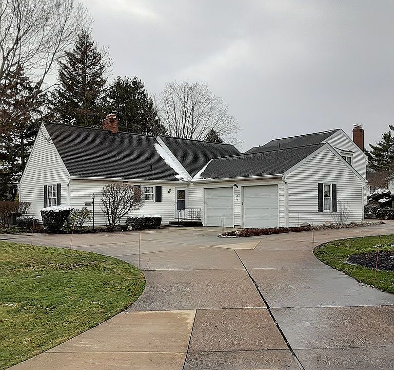28 Ironwood Dr