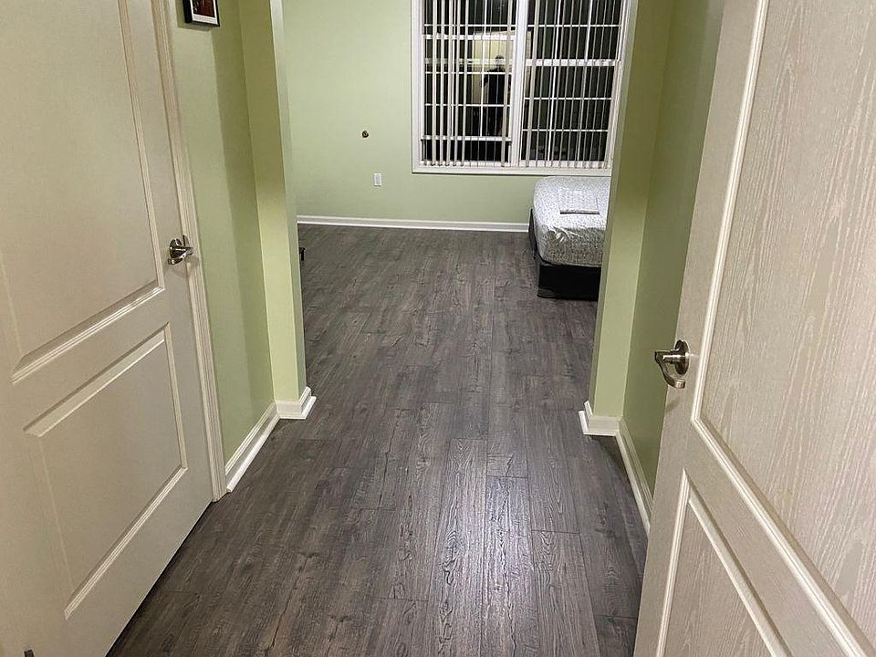 Master bed room entrance