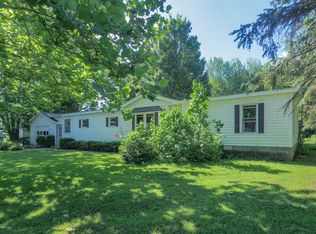 34471 North Dr, Gobles, MI 49055