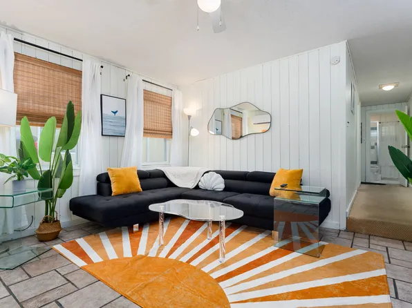 9 Oceanic St, Wrightsville Beach, NC