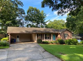 1189 NW Holly Dr, Gainesville, GA 30501