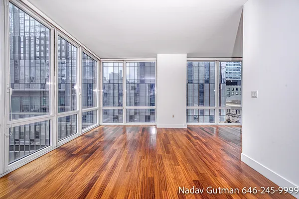 Sold by Oxford Property Group | media 16