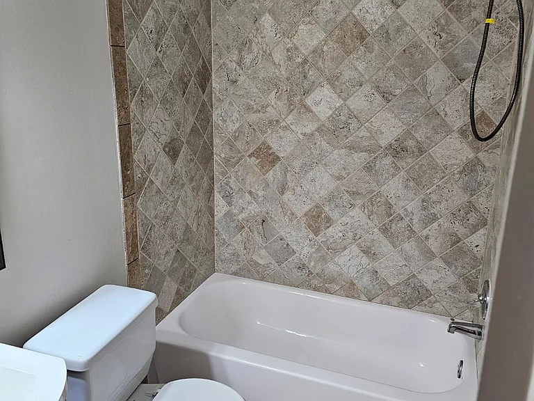 65 N Belvedere Blvd #201 — Photo 10