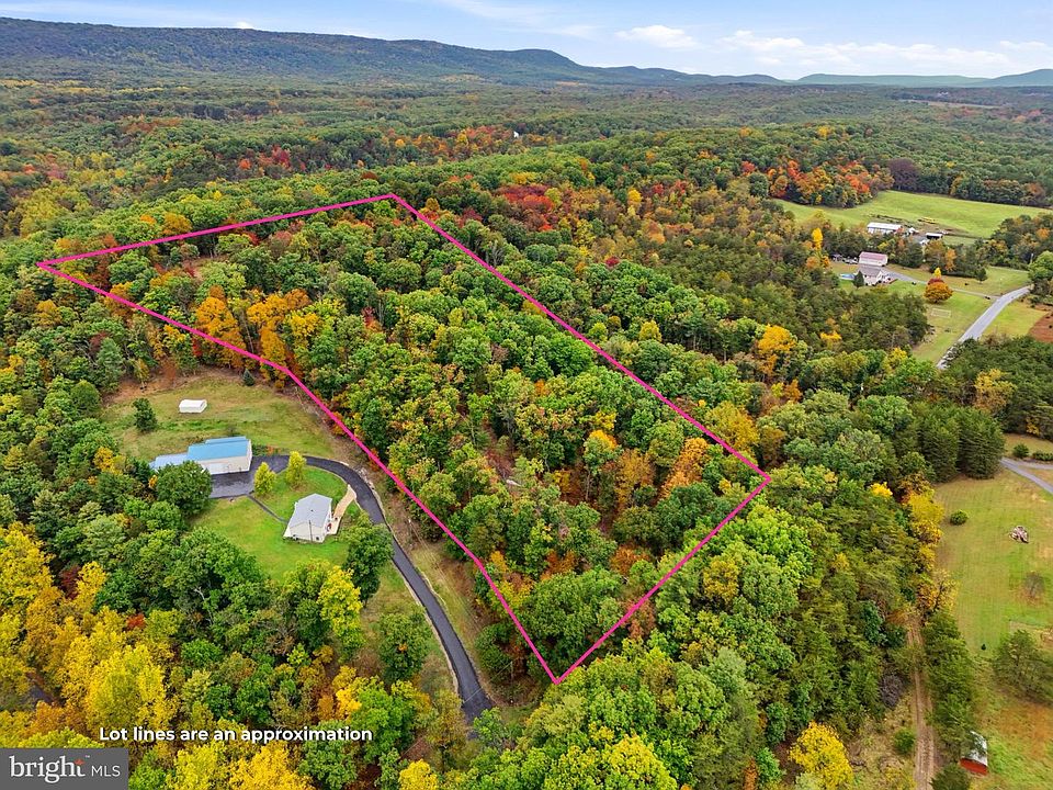 1st image of Dunham Dr