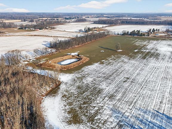 3rd image of E Chadwick Rd