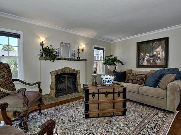 5th image of 1144 Willow Glen Way