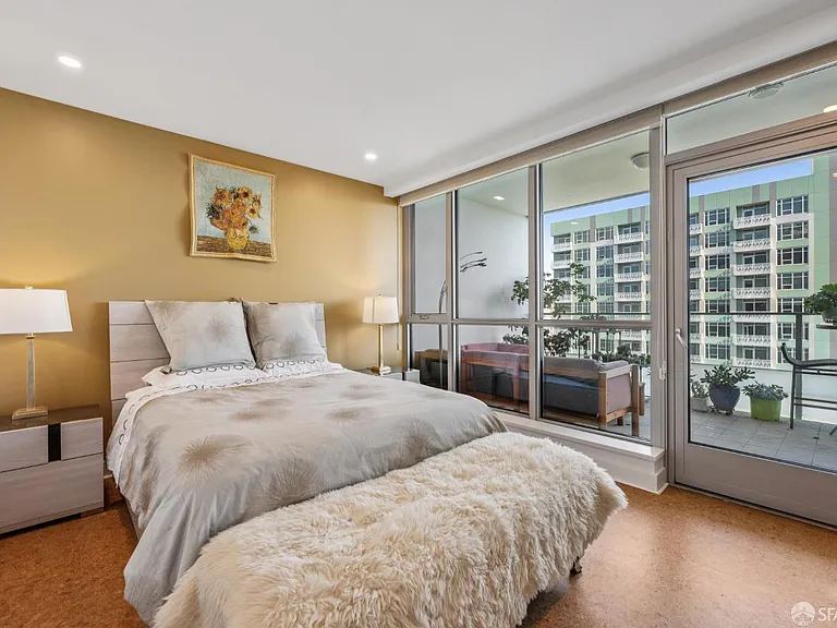 708 Long Bridge St #1607 — Photo 8
