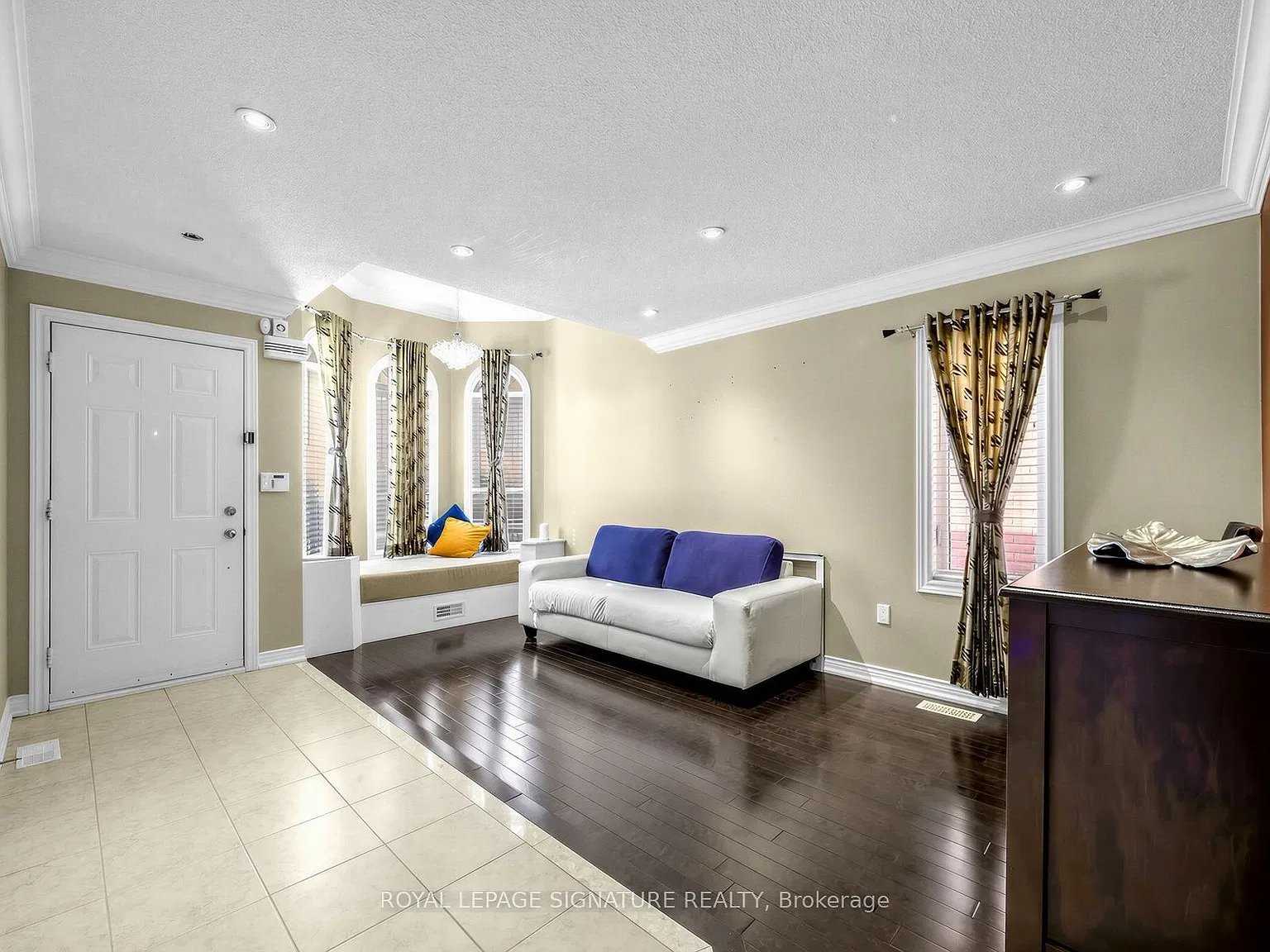 4 bed, $3,500 — Photo 3