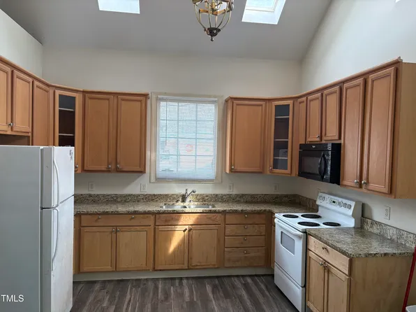 1130 N Roxboro St, Durham, NC 27701