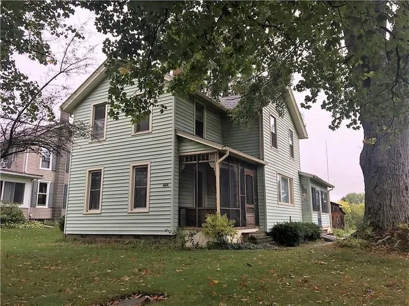 1680 Jacob St, Hall, NY 14463