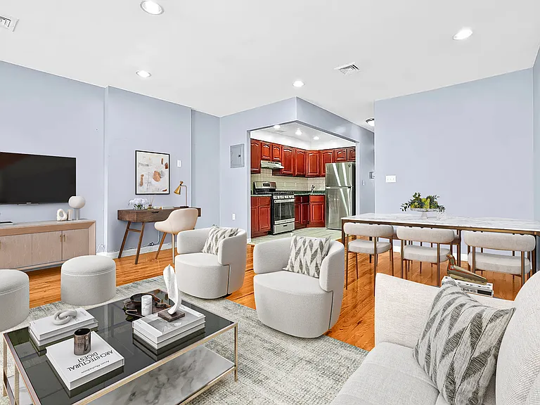 160 W 133rd St #2A — Photo 1