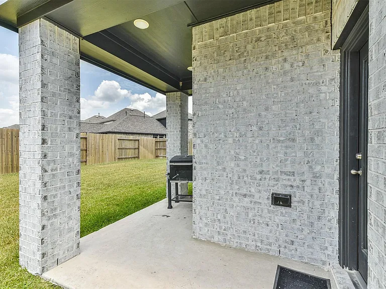 15775 Cairnwell Bend Dr — Photo 41
