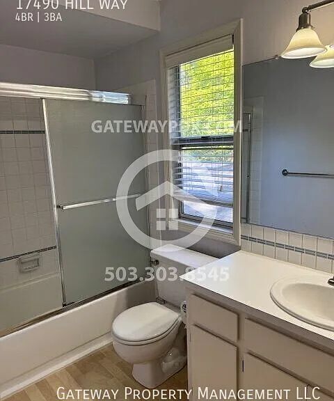 17490 Hill Way — Photo 24