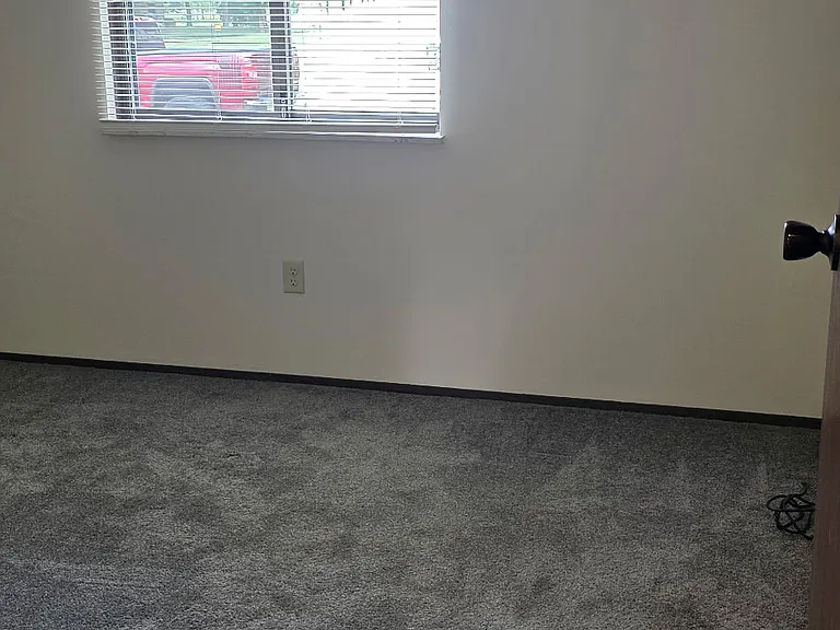 6196 Normandy Dr #5 — Photo 12