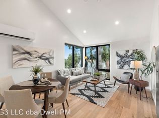 1825 N Rosa Parks Way #340, Portland, OR 97217