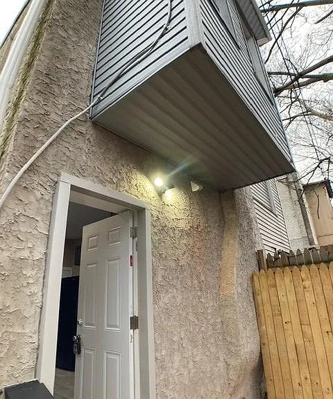 758 N Dekalb St — Photo 5