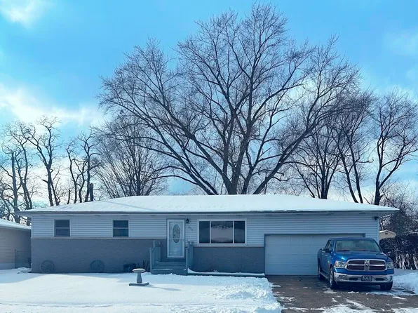 1946 Jefferson St, Portage, IN 46368
