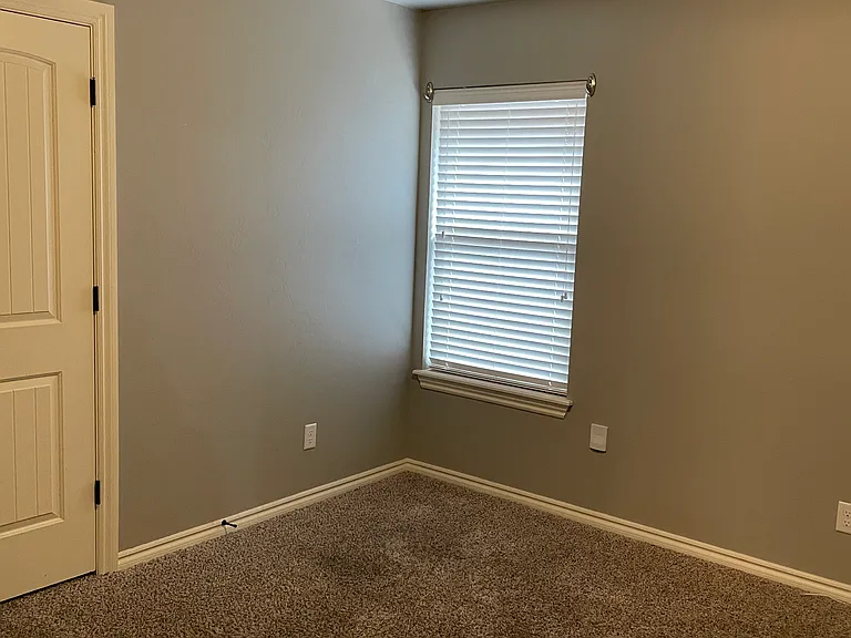 117 Ashley Dr — Photo 9