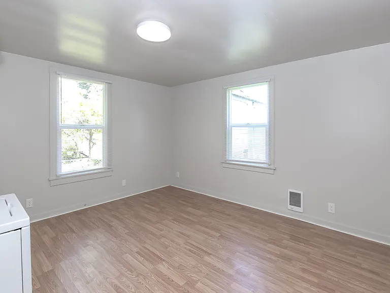 3719 S Thompson Ave #2 — Photo 9