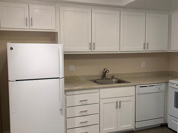 3rd image of 5445 Marconi Ave APT 4