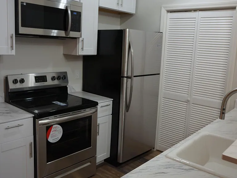 1520 Hollins St #3 — Photo 49