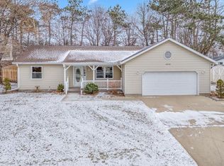 1672 Canterbury Dr, Reedsburg, WI 53959