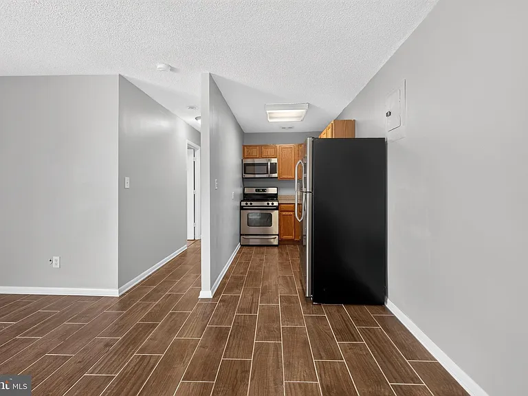 625 Chesapeake St SE #301 — Photo 19