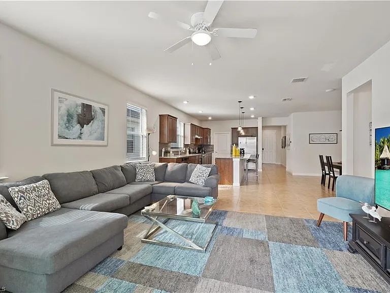42098 Journey Dr — Photo 5