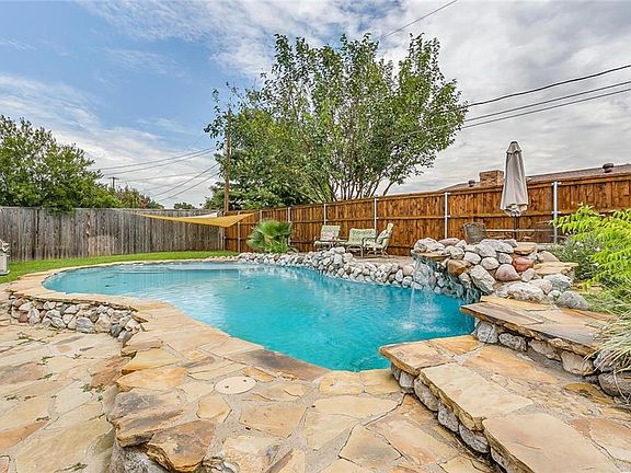 2nd image of 5720 Guadalajara Dr