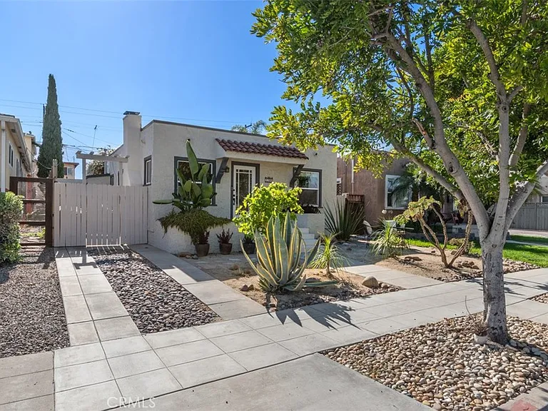 3390 Herman Ave — Photo 1