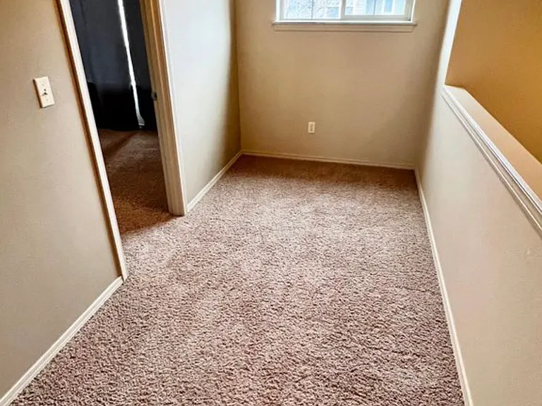 4303 NE 136th Ave — Photo 15