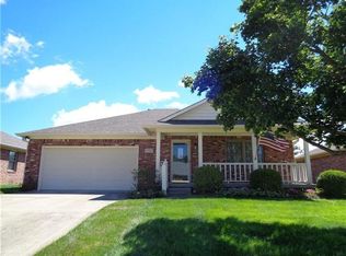 203 Locust Ln, Mooresville, IN 46158