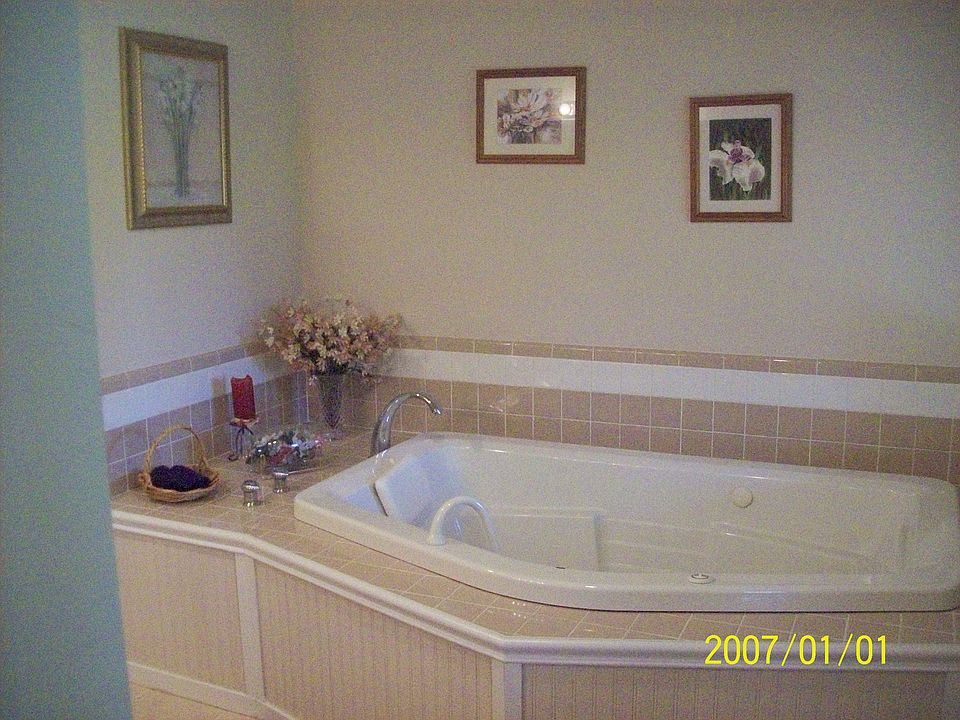 627 Old Farm Ln, photo 19